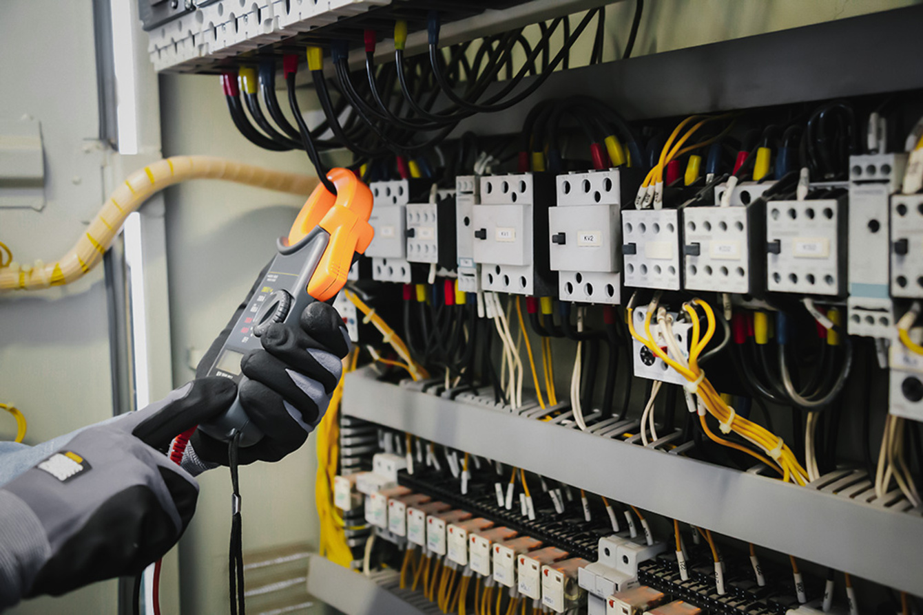 DGUV Vorschrift 3-Check bei Elektro Künzel GbR in Gera