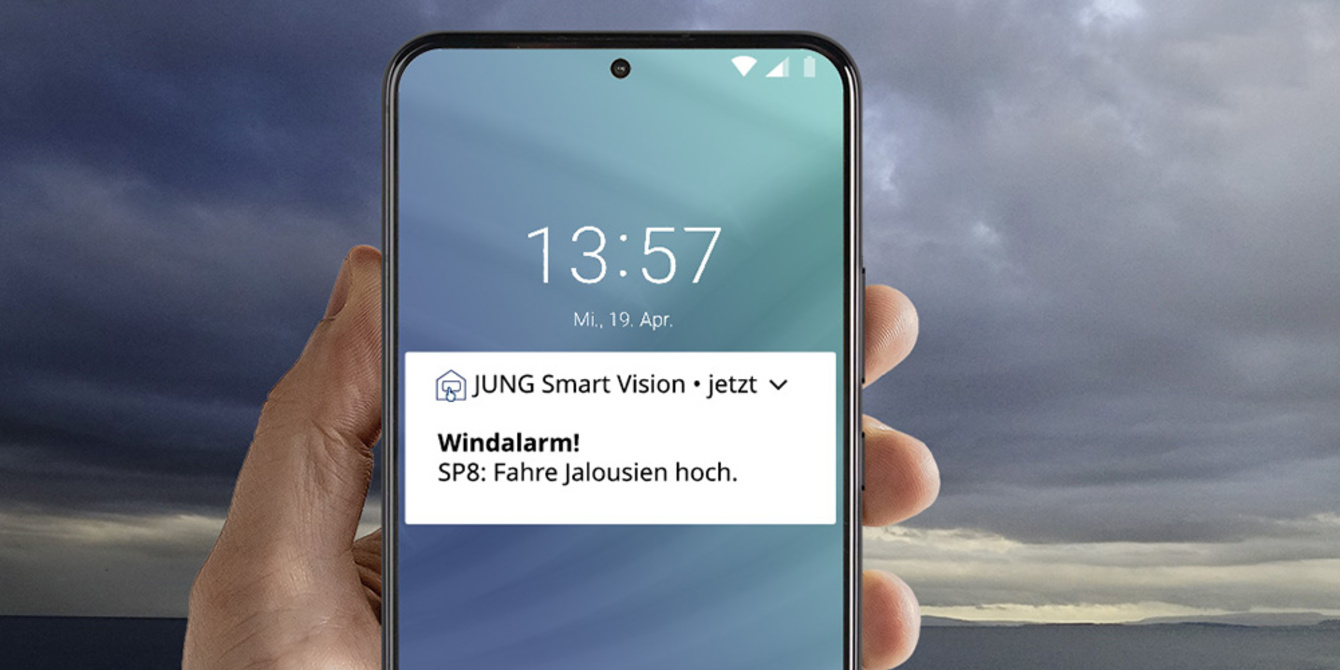 JUNG Smart Panel 8 bei Elektro Künzel GbR in Gera